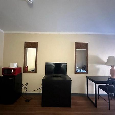 Loyalty Inn Rockingham Εξωτερικό φωτογραφία