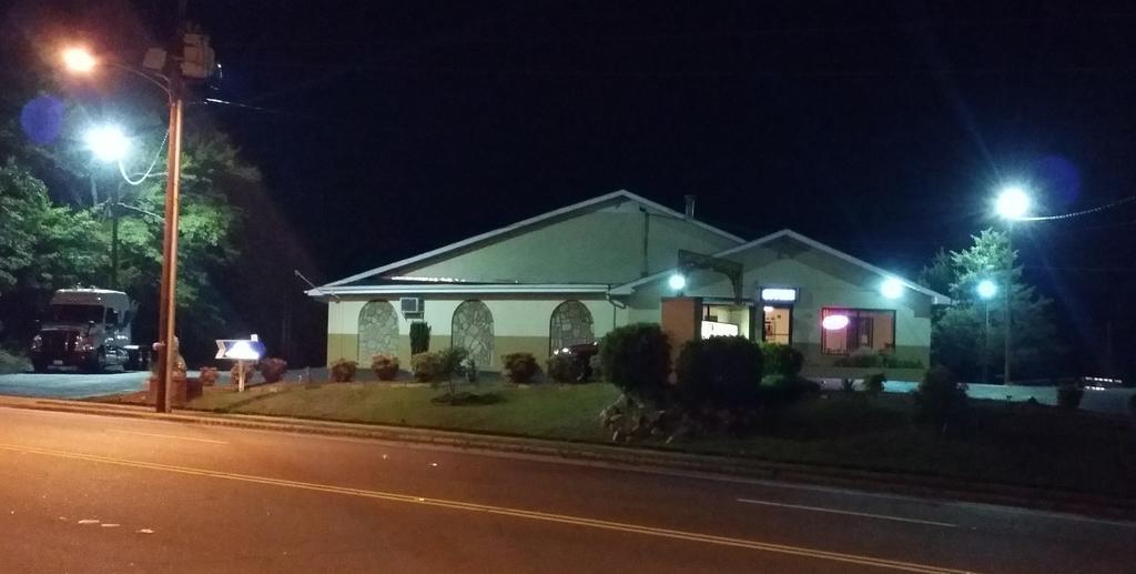 Loyalty Inn Rockingham Εξωτερικό φωτογραφία
