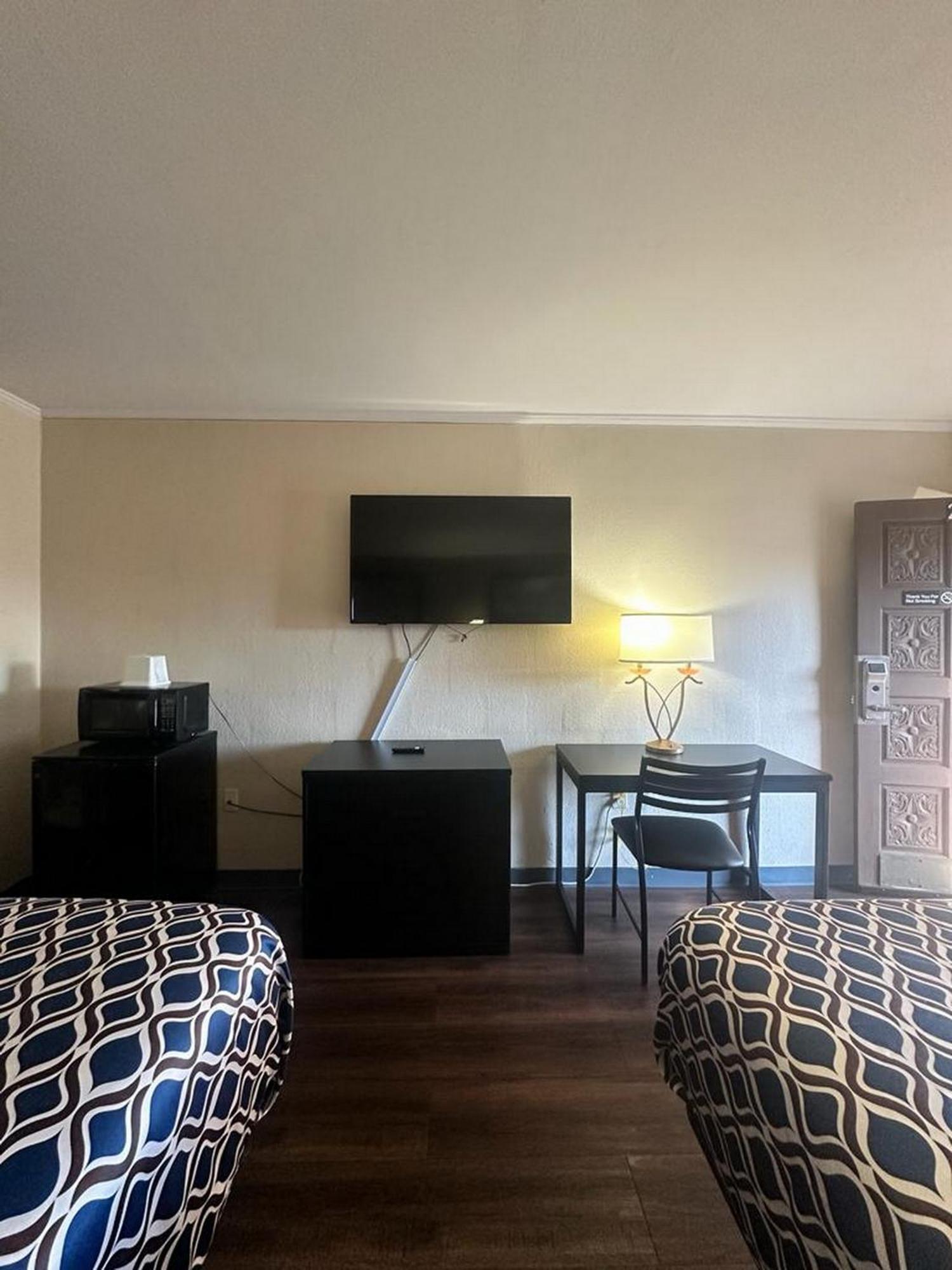 Loyalty Inn Rockingham Εξωτερικό φωτογραφία
