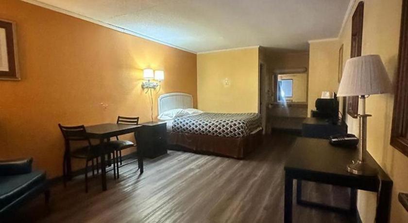 Loyalty Inn Rockingham Εξωτερικό φωτογραφία